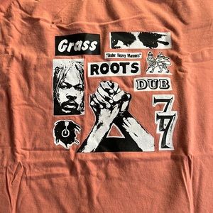 Comfort colors , reggae